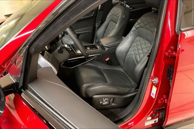 Used 2023 Red Jaguar P250 S image 13