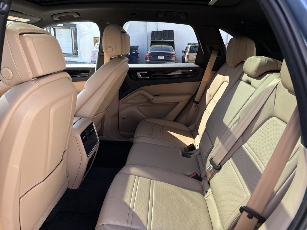 Used 2020 Blue Porsche Base image 14