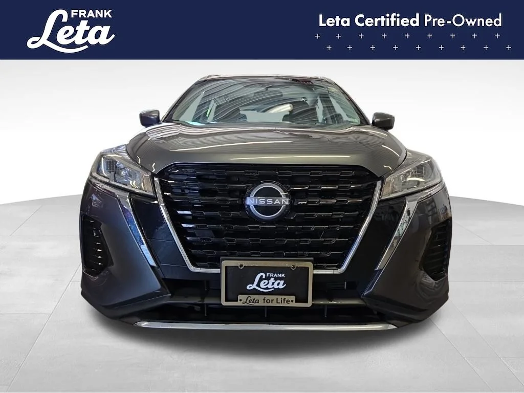 Certified Used 2023 Gray Nissan SV image 9