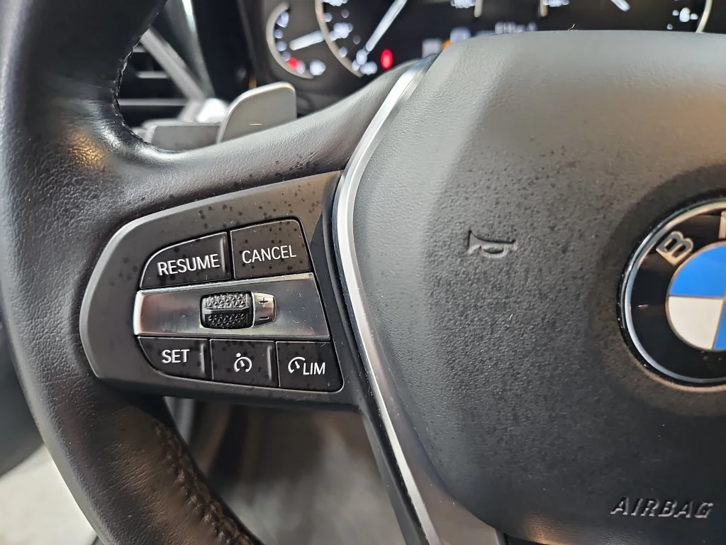 Used 2020 White BMW 330i xDrive image 19