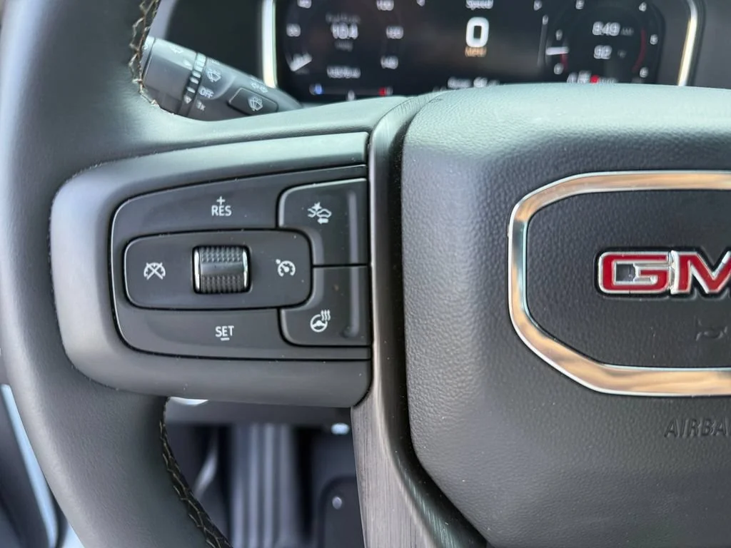 New 2026 Summit White GMC AT4 image 24