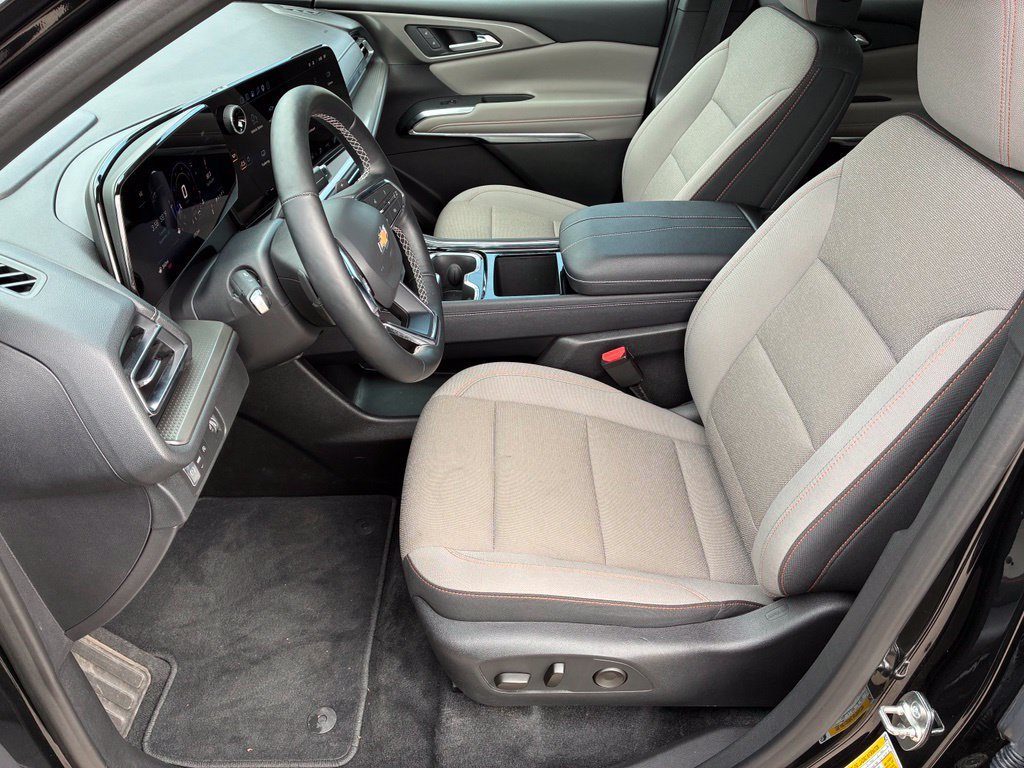 Used 2026 Black Chevrolet LT image 15