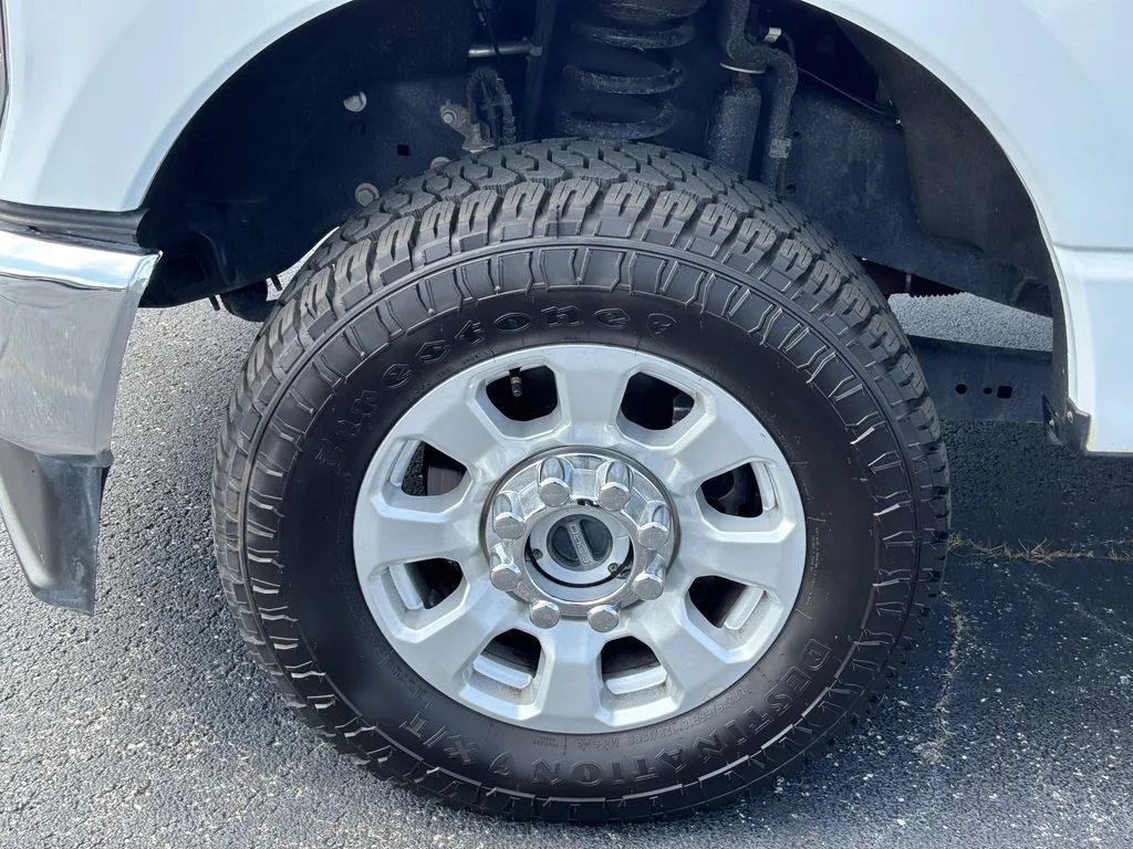 Used 2024 White Ford XLT image 10