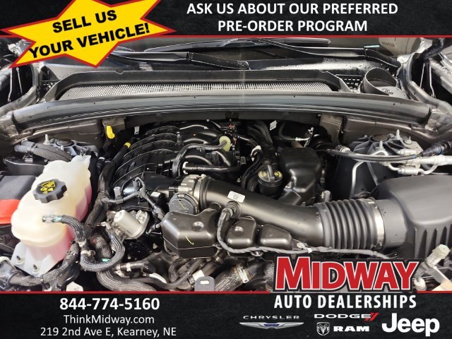 Used 2025 Gray Jeep Altitude X image 21