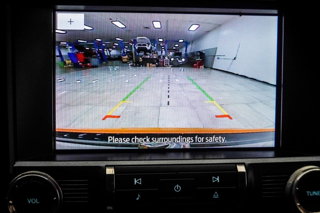 Used 2021 Orange Ford Shelby GT500 image 37