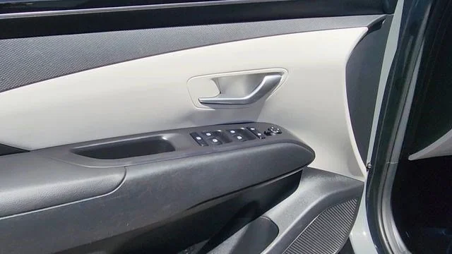 Used 2024 Hampton Gray Hyundai SEL image 25