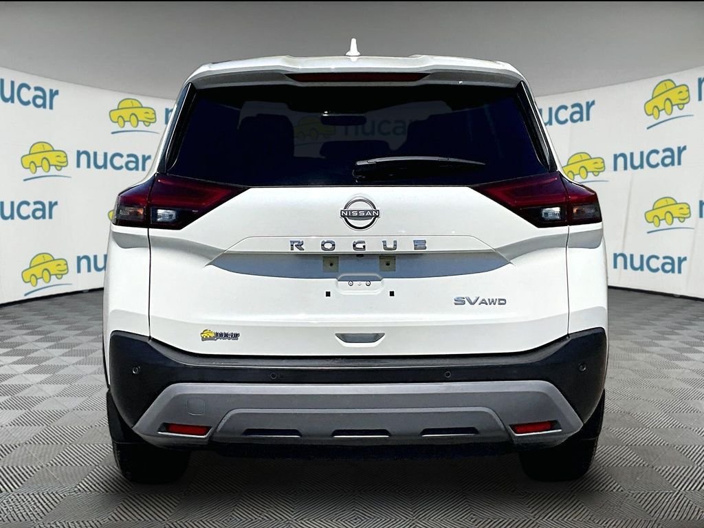 Used 2023 White Nissan SV image 5