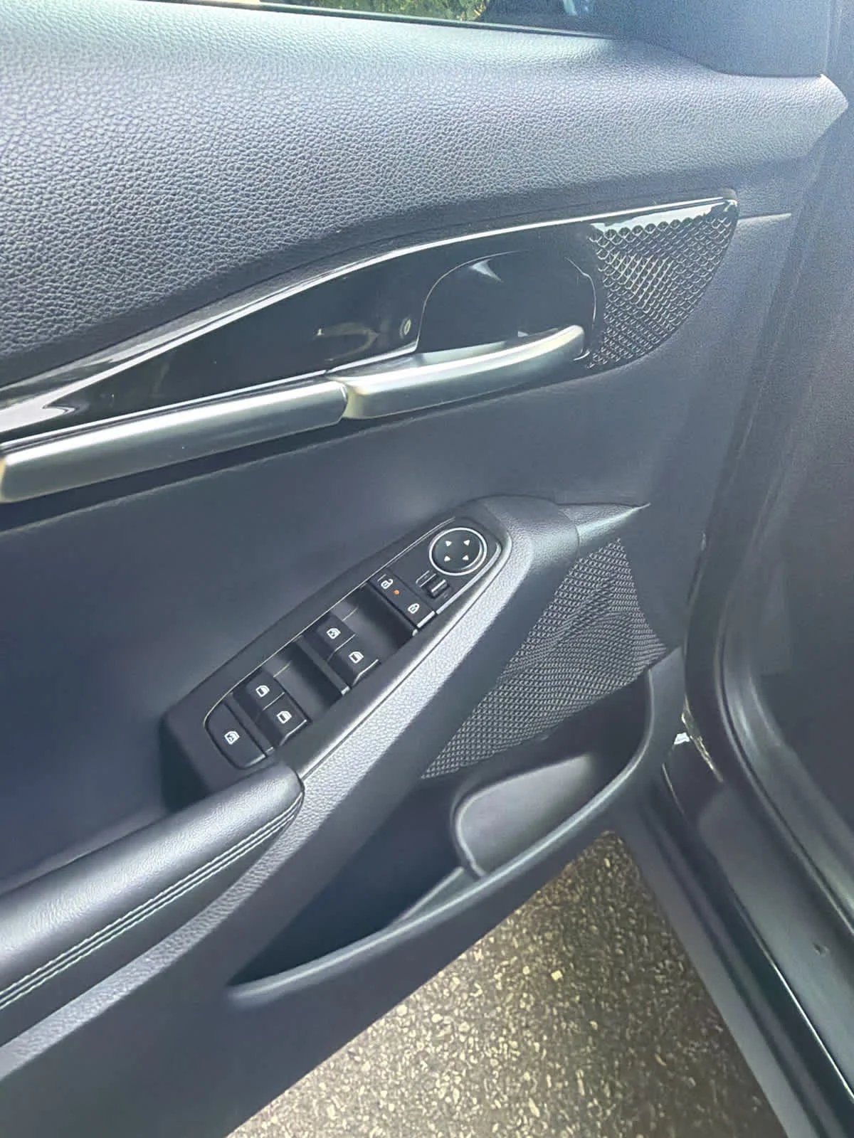 Certified Used 2024 Fusion Black Kia EX image 17