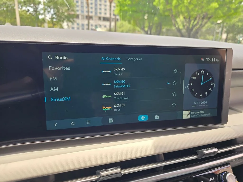New 2026 Gray Hyundai SEL Plus image 24