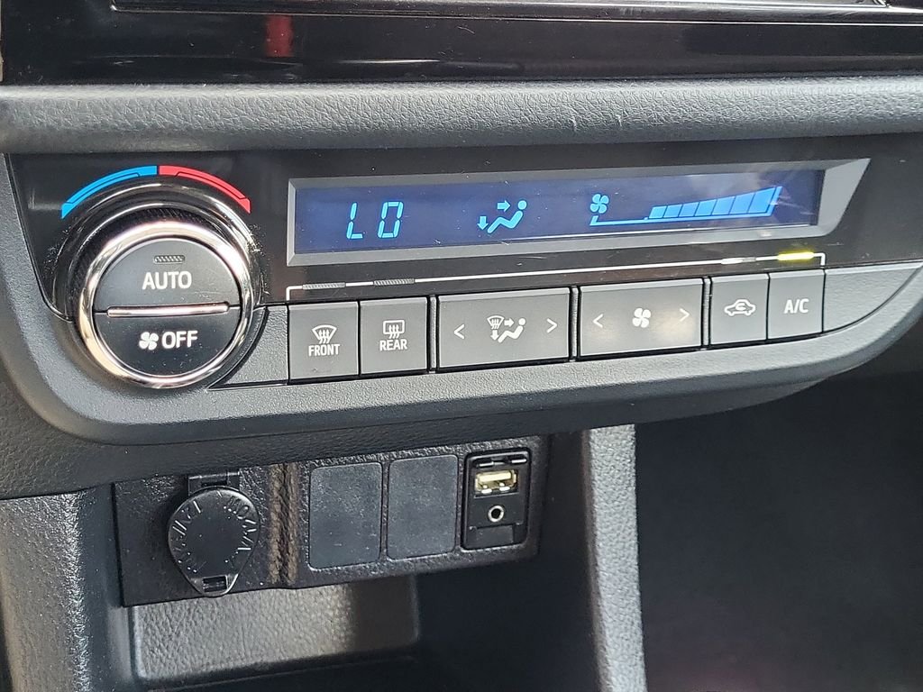 Used 2016 Red Toyota S image 21