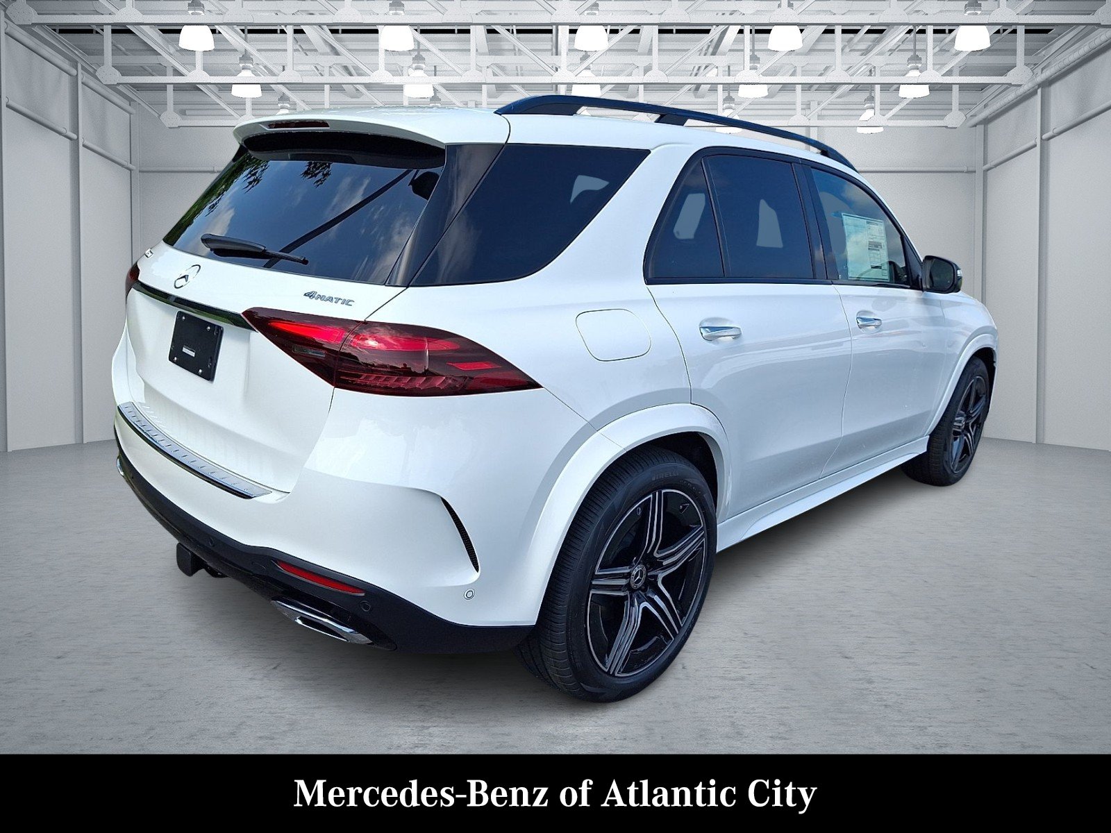New 2026 Polar White Mercedes-Benz GLE 350 image 4