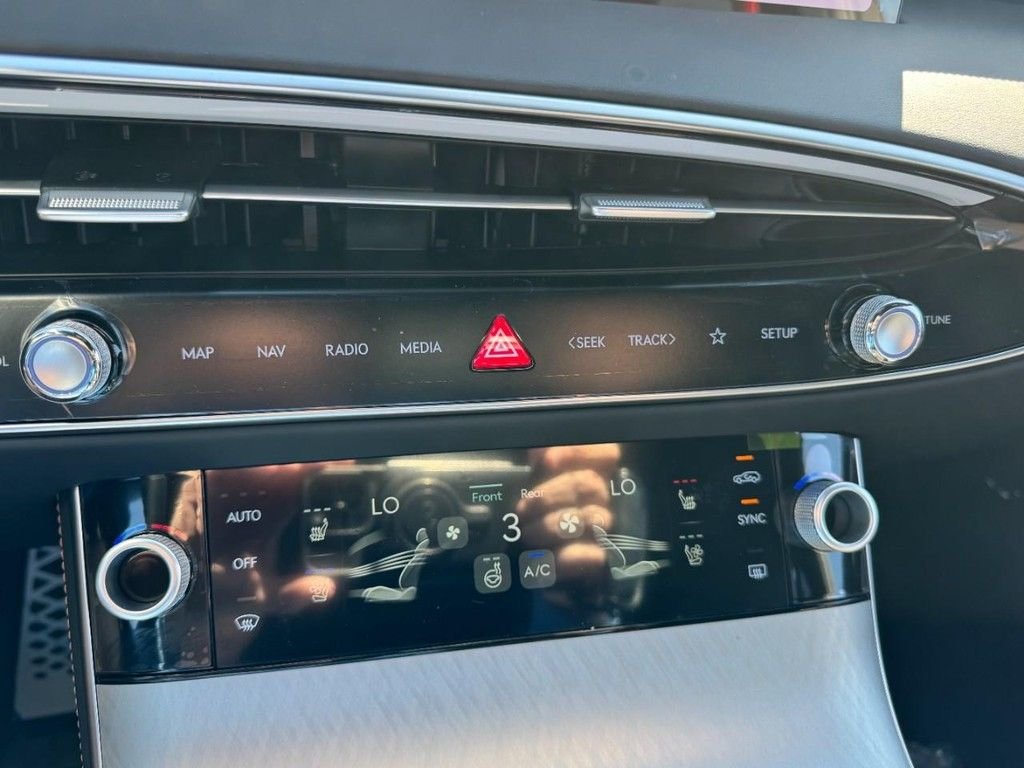New 2026 Mauna Red Genesis 2.5T SPORT PRESTIGE image 15