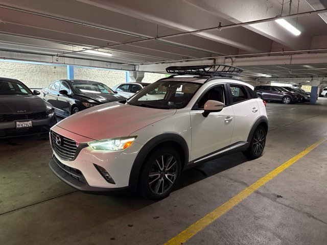 Used 2016 White Mazda Grand Touring image 2