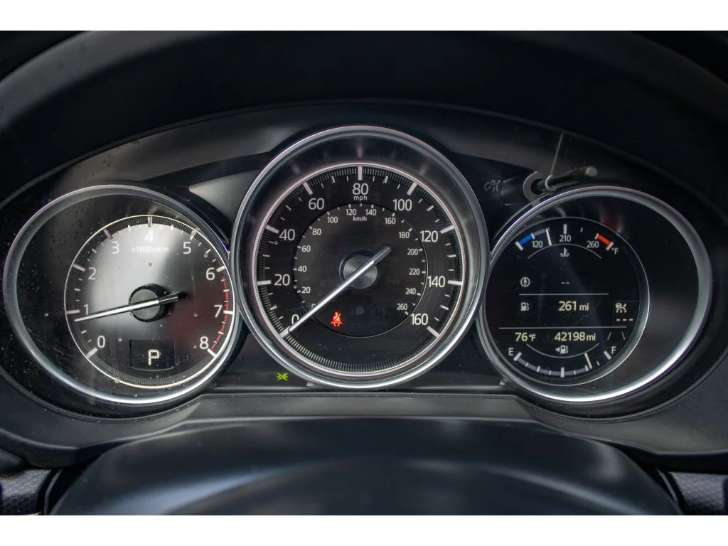 Used 2024 Polymetal Gray Metallic Mazda 2.5 S Carbon Edition image 35
