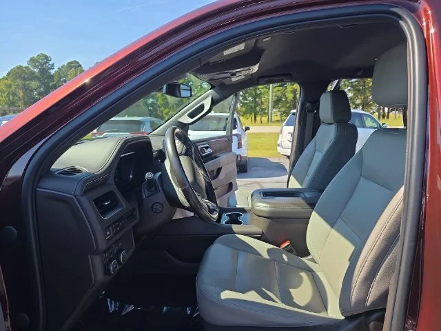 Used 2022 Orange Chevrolet LT image 17
