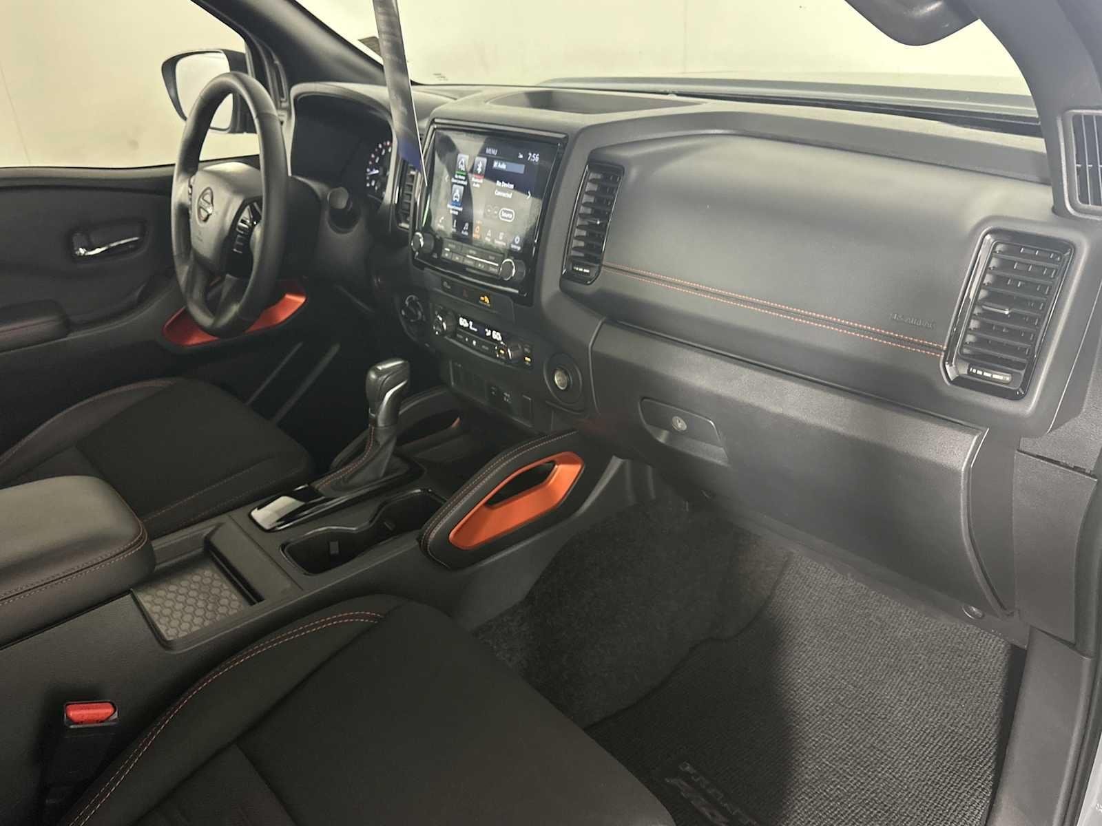 Used 2024 Boulder Gray Pearl Nissan PRO-4X image 20