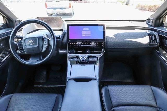 Certified Used 2023 BLACK/HEAVY METAL Toyota  image 15