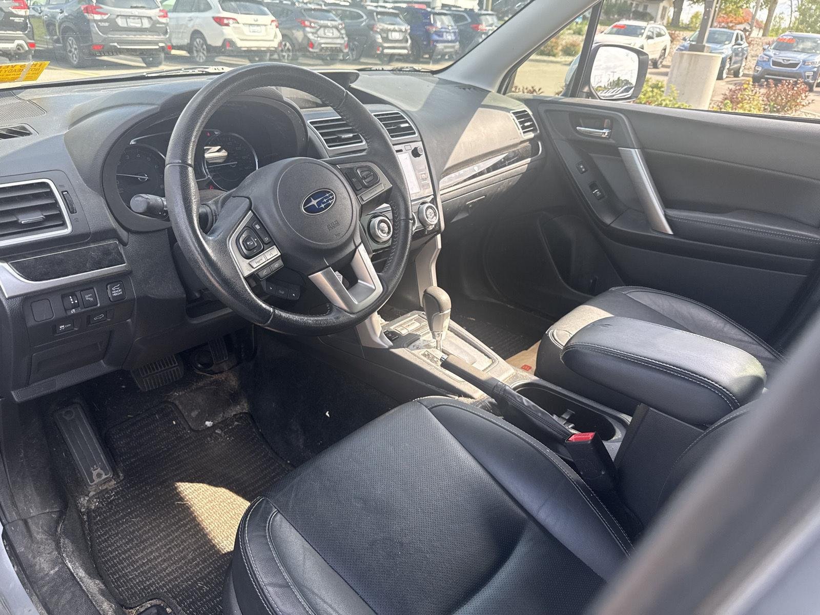 Used 2018 Ice Silver Metallic Subaru Limited image 7