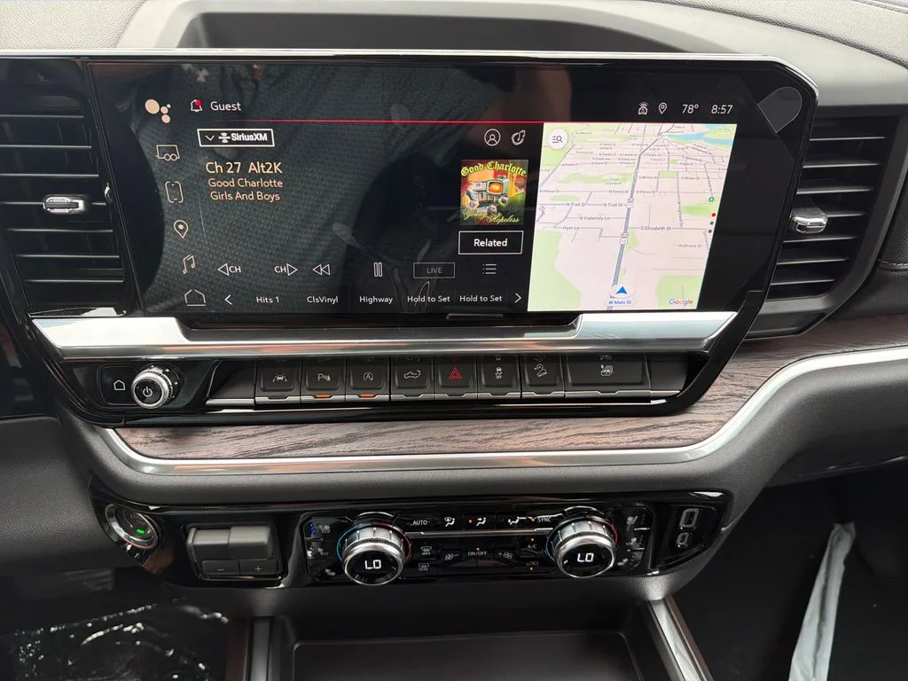 2026 GMC Sierra 1500 SLT - Photo 17