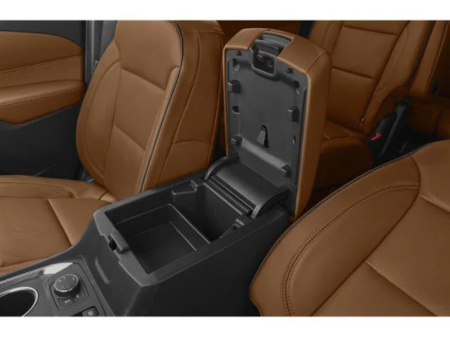 Used 2018 Iridescent Pearl Tricoat Chevrolet High Country image 18