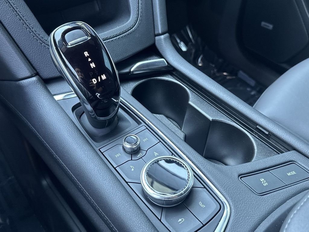 Used 2024 Silver Cadillac Sport image 22