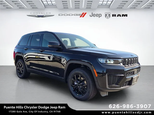 2026 Jeep Grand Cherokee Laredo Altitude