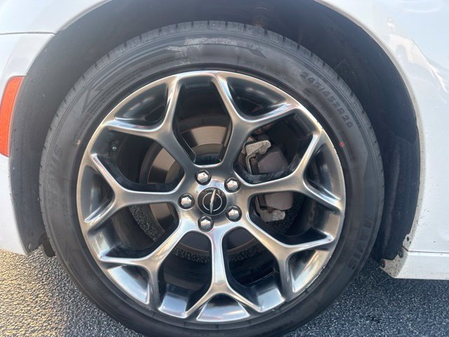 Used 2018 White Chrysler S image 12