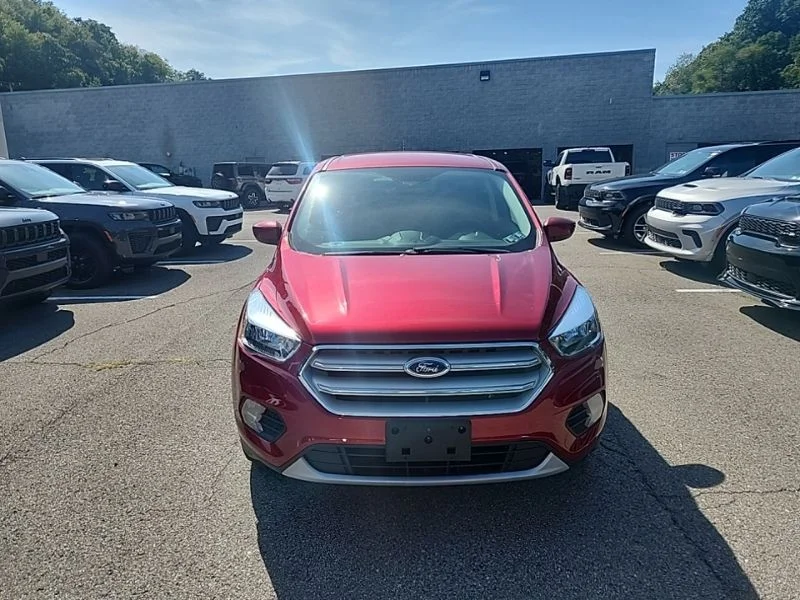 Used 2017 Red Ford SE image 2