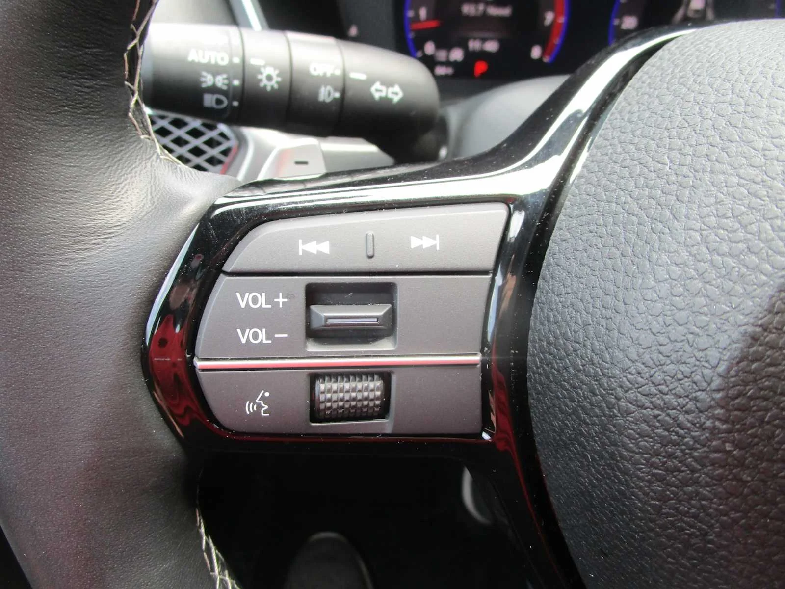 Certified Used 2026 Urban Gray Pearl Acura w/A-Spec Package image 30