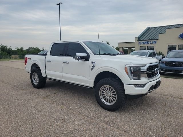 Used 2023 White Ford Platinum image 25
