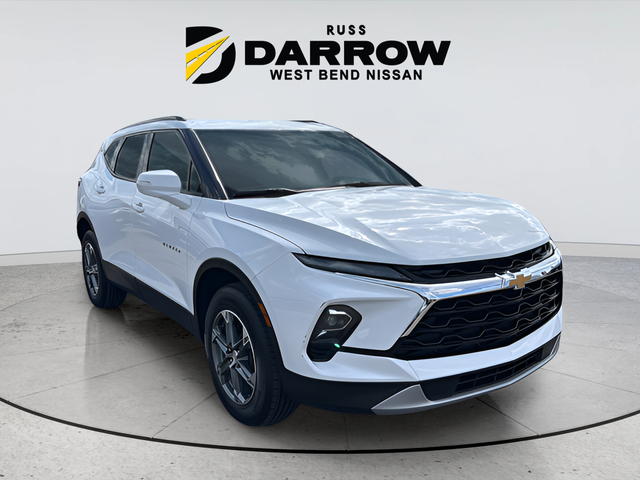 Used 2024 White Chevrolet LT image 7