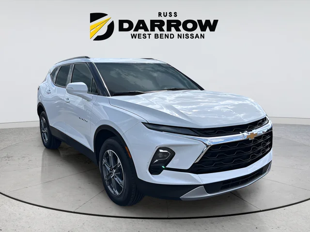 Used 2024 White Chevrolet LT image 7