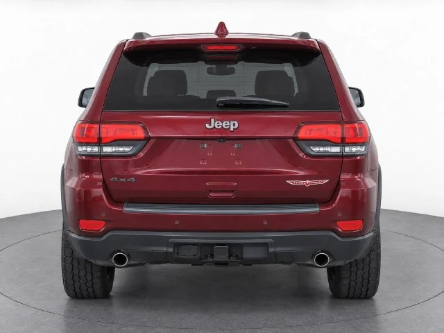 Used 2017 Velvet Red Pearlc Jeep Trailhawk image 6