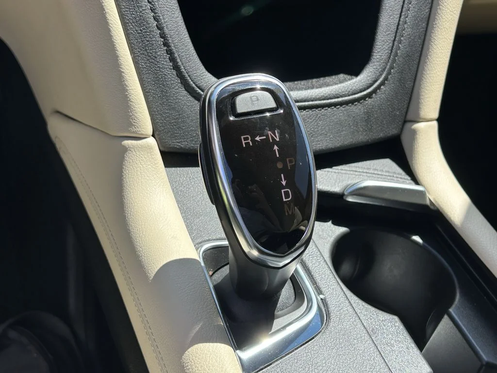 Used 2019 White Cadillac Luxury image 30