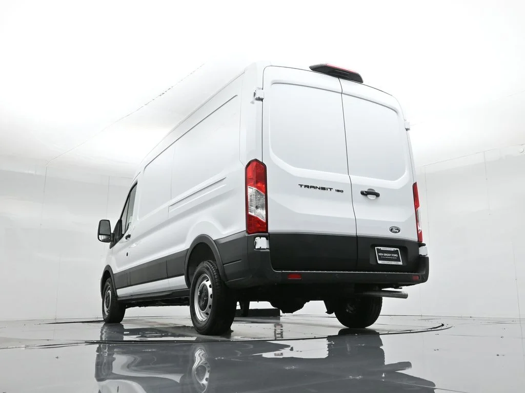 New 2026 White Ford Base image 45