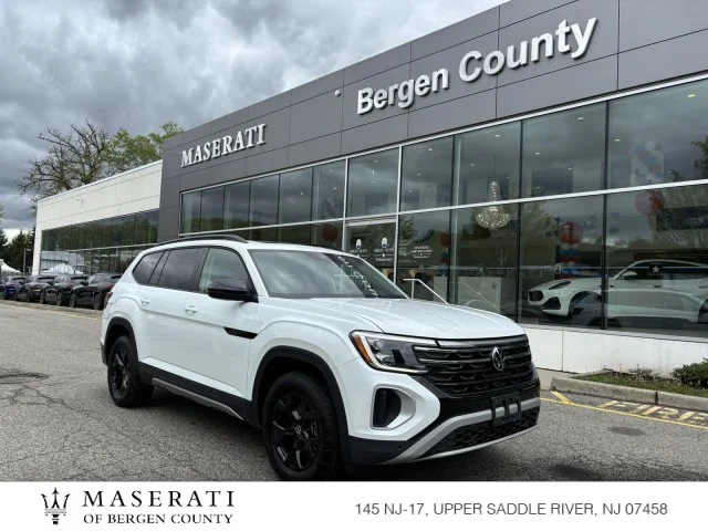 2025 Volkswagen Atlas 2.0T Atlas Peak Edition 4MOTION's photo