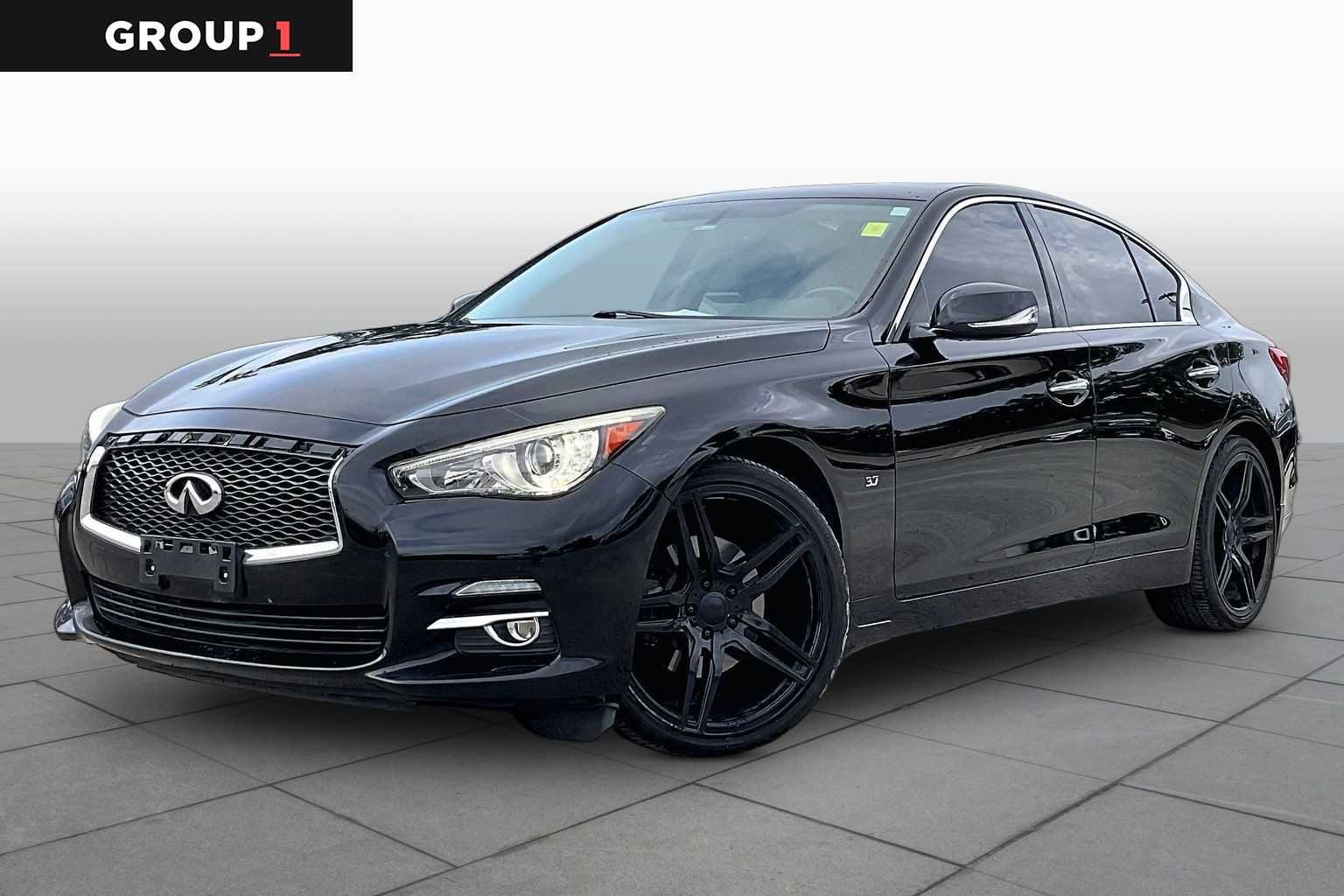 2015 INFINITI Q50
