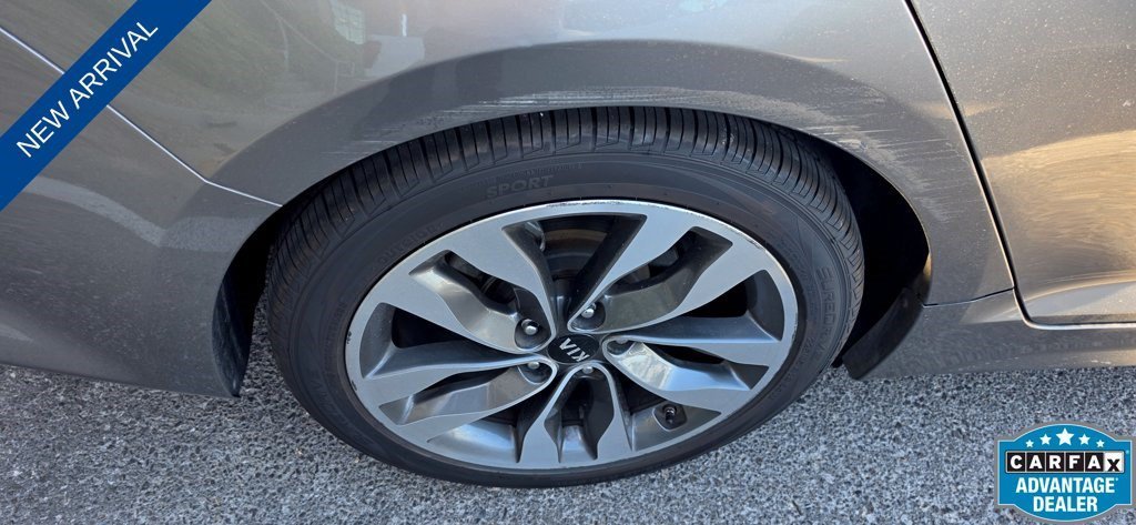 Used 2015 Titanium Silver Kia SX Turbo image 7