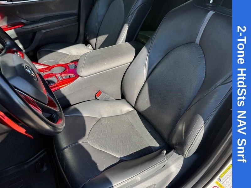 Used 2019 Midnight Black Metallic Toyota XSE image 16