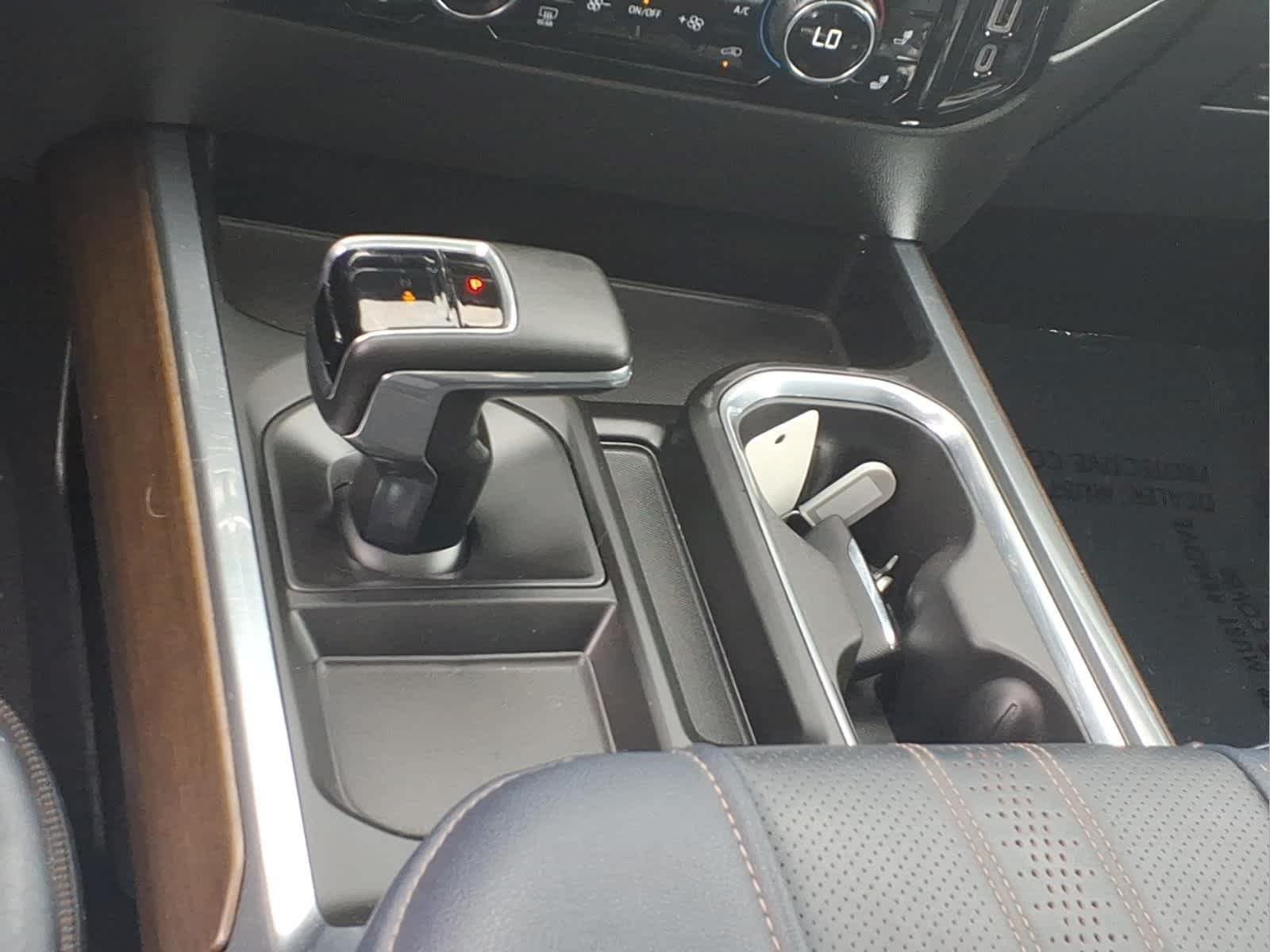 Used 2023 Northsky Blue Metallic Chevrolet High Country image 26