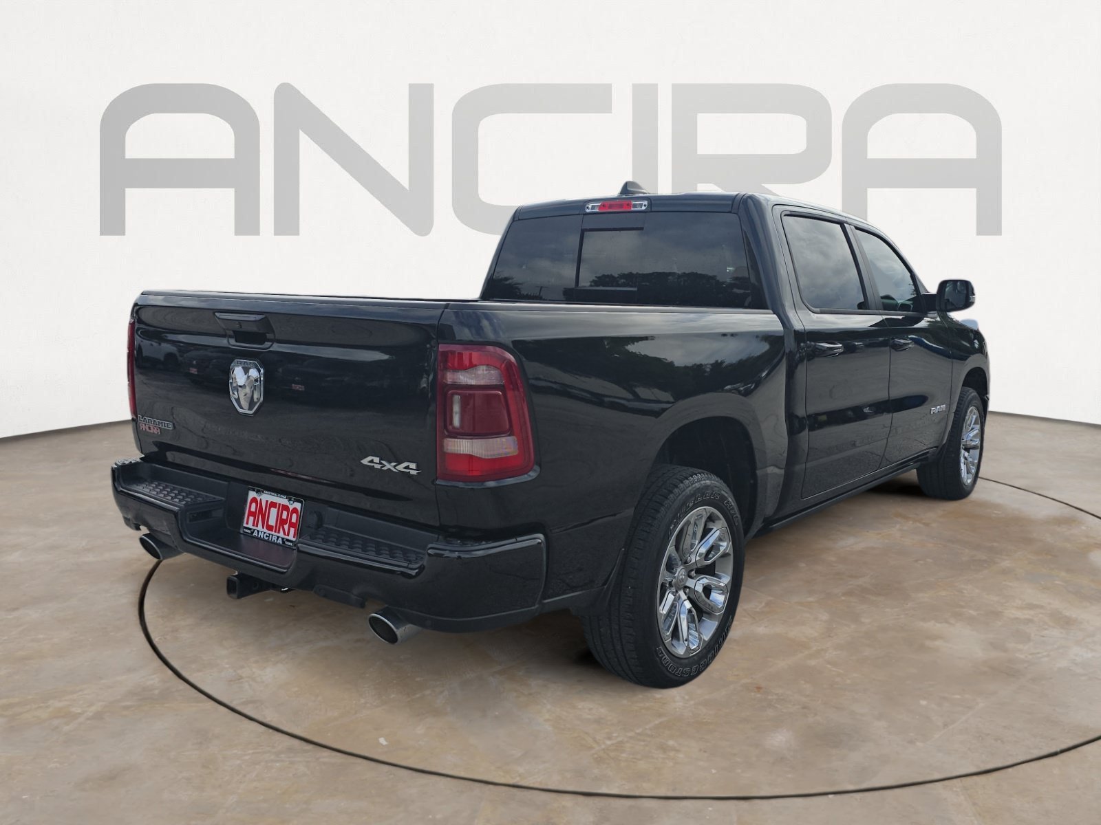 Certified Used 2024 Diamond Black Crystal Pearlcoat Ram Laramie image 10