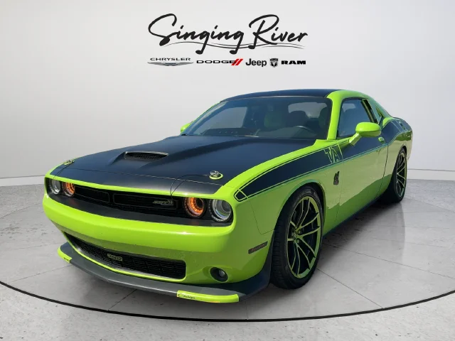 Used 2019 Green Dodge R/T Scat Pack image 3