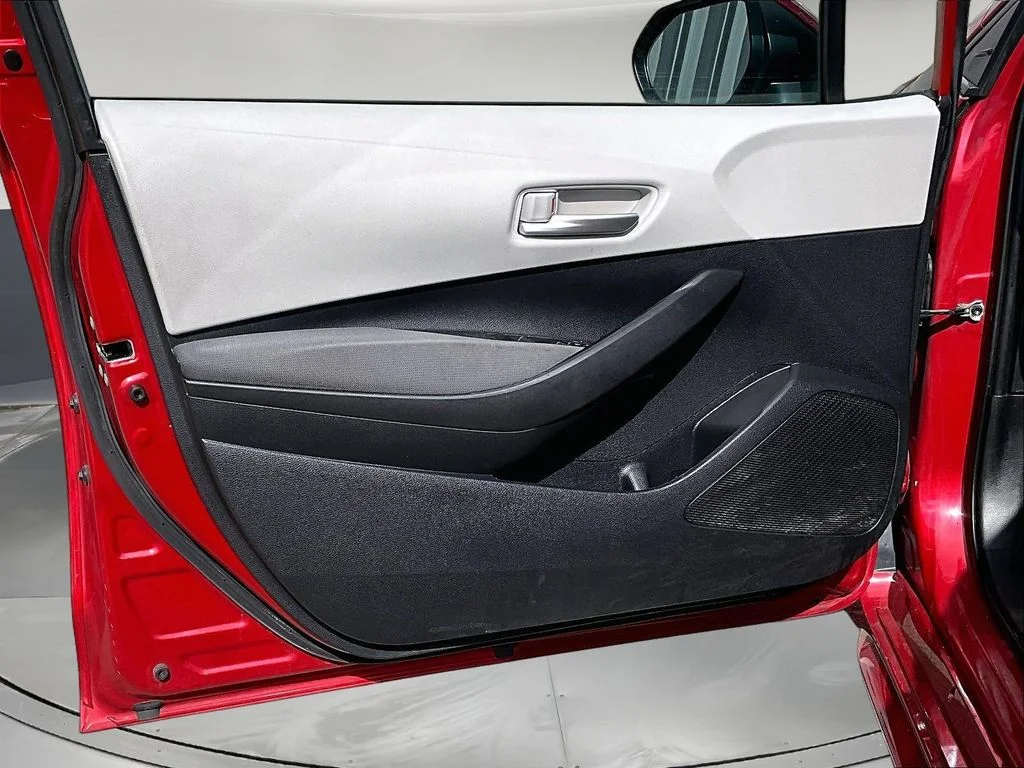 Used 2021 Red Toyota LE image 24