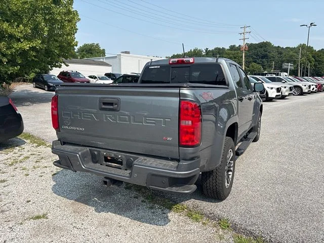Used 2022 Gray Chevrolet Z71 image 5