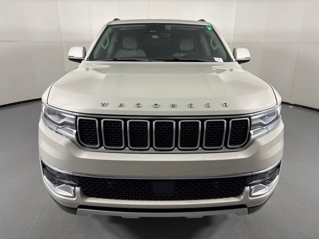 Used 2022 White Jeep Series II image 3