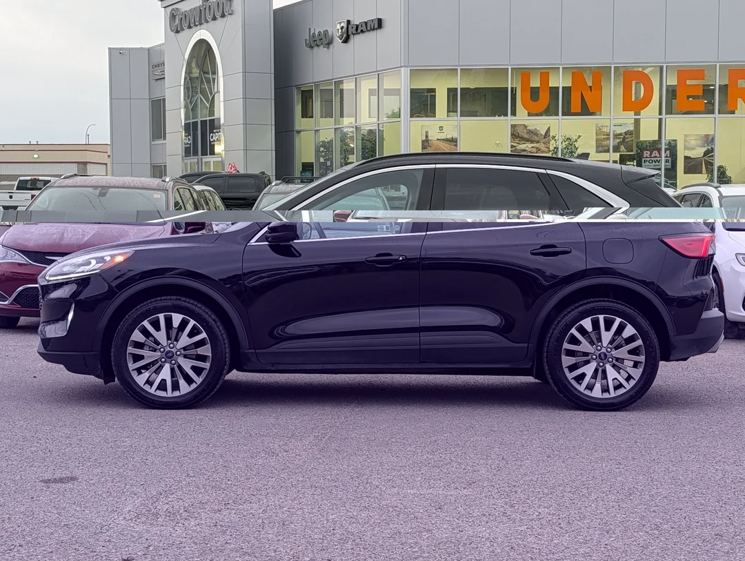 Certified Used 2022 Black Ford Titanium - - AWD - Handsfree Liftgate - Lane Keep - Fordpass Connect - Adaptive Cruise & More! image 5