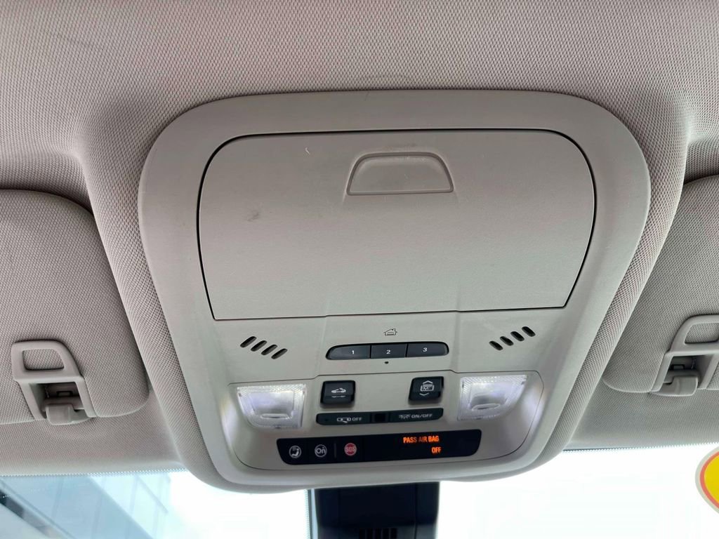 Certified Used 2018 SATIN STEEL METALLIC GMC Denali image 37