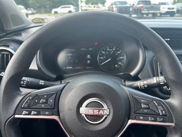 Used 2023 Gray Nissan SV image 24