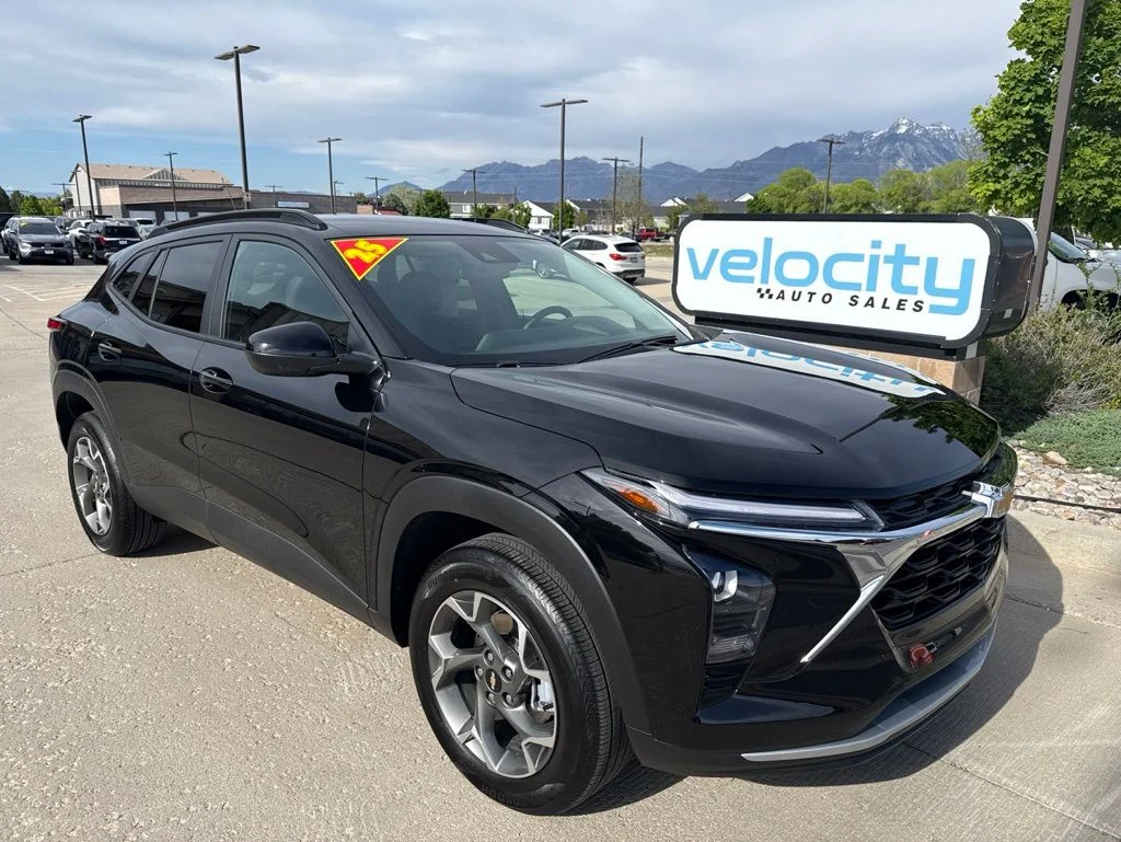 2025 Chevrolet Trax LT's photo