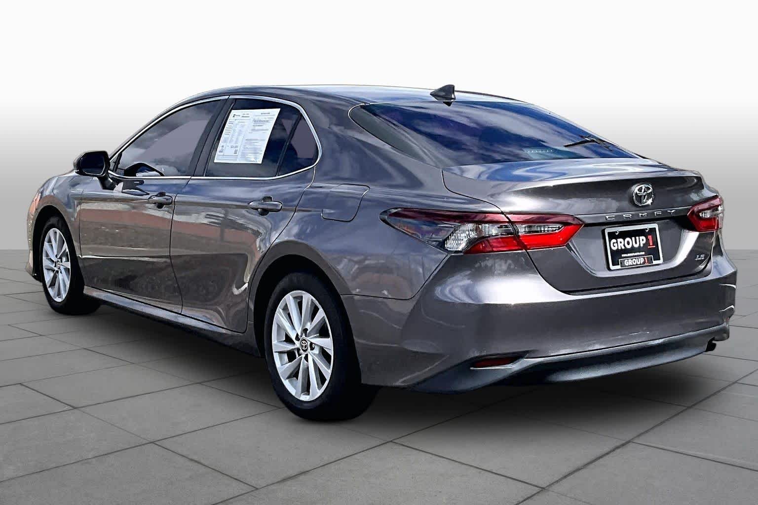 Used 2022 Predawn Gray Mica Toyota LE image 11